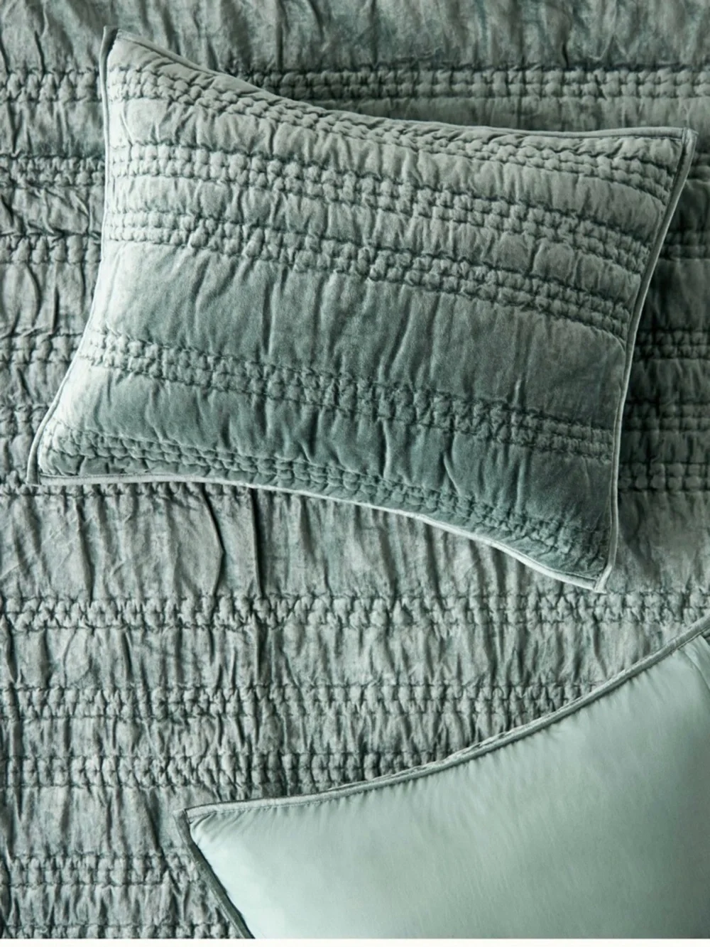 New Anthropologie set of 2 lustered velvet Alastair pillow shams moss blue green